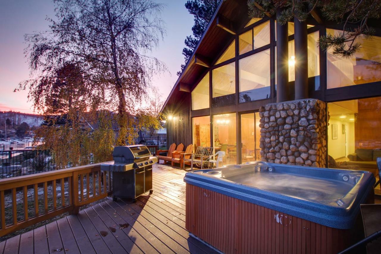 Waterfront Apres' Ski Cabin Vila South Lake Tahoe Exterior foto